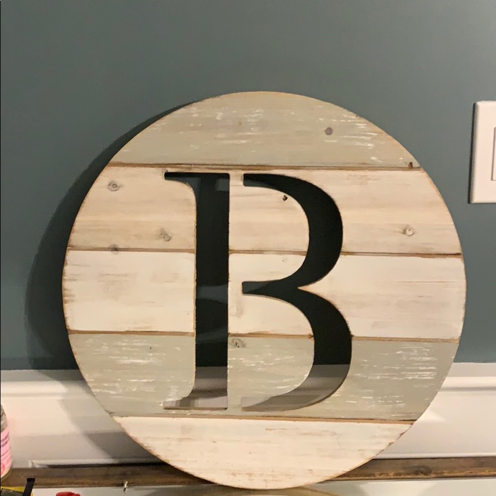 Farmhouse Letter B wall decor